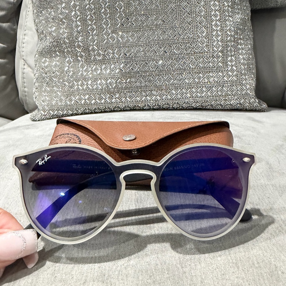 Ray-Ban Women's Purple and Silver Sunglasses